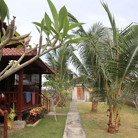 Svaha Nusa Guest House Lembongan Zewnętrze zdjęcie