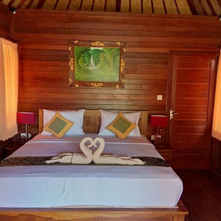 Svaha Nusa Guest House Lembongan Zewnętrze zdjęcie