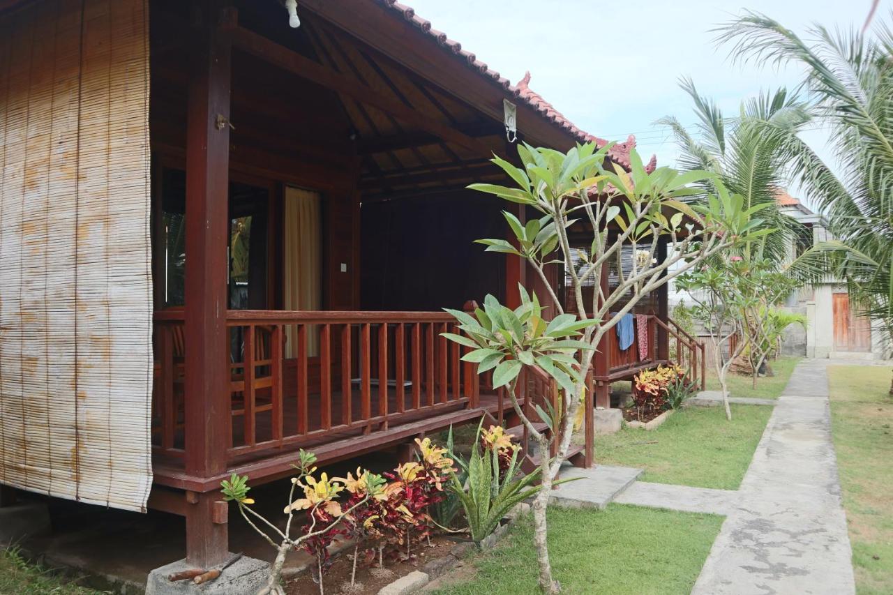 Svaha Nusa Guest House Lembongan Zewnętrze zdjęcie