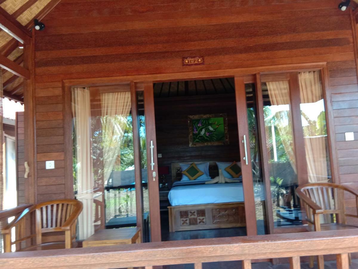 Svaha Nusa Guest House Lembongan Zewnętrze zdjęcie
