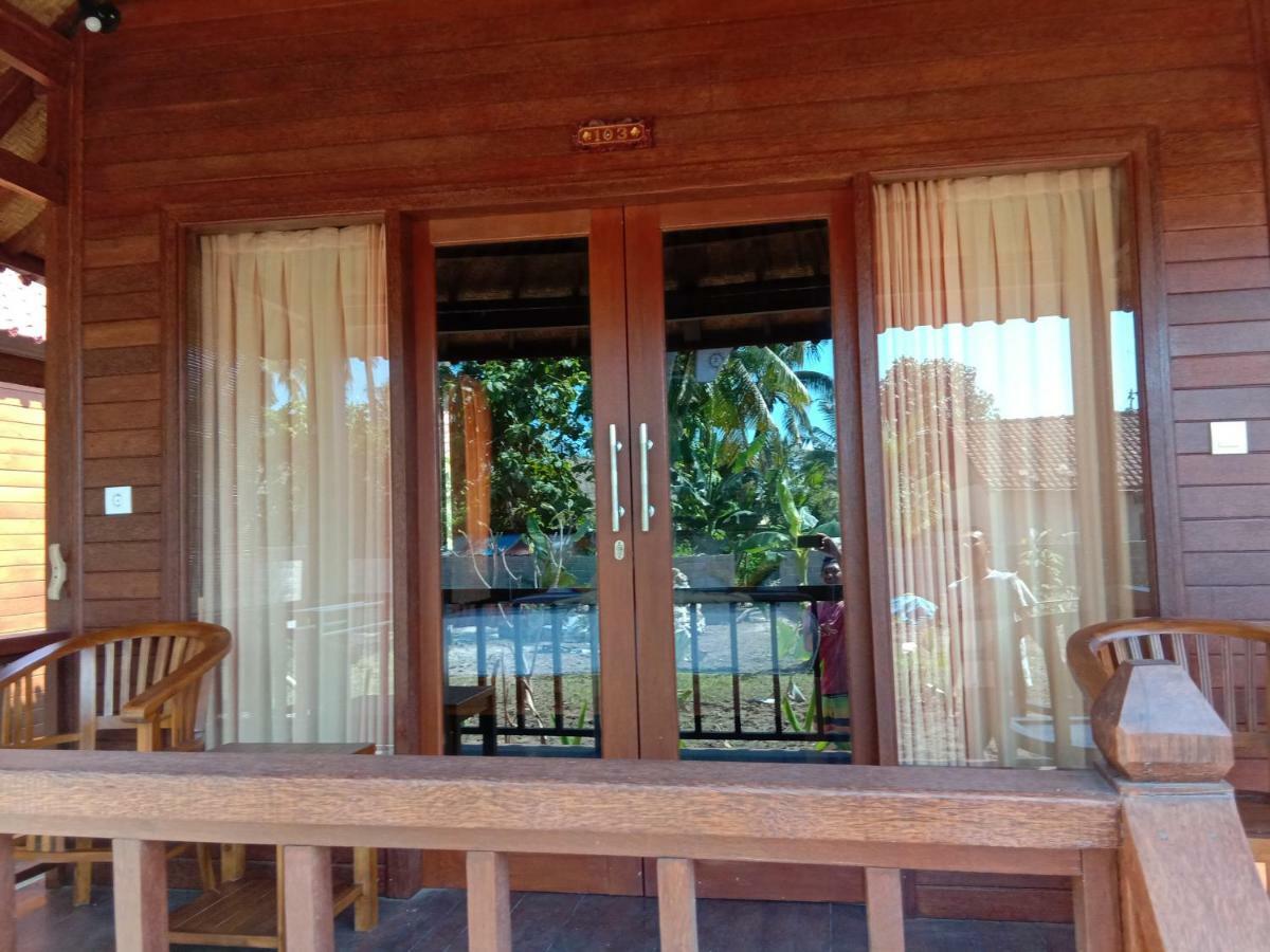 Svaha Nusa Guest House Lembongan Zewnętrze zdjęcie