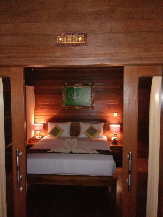Svaha Nusa Guest House Lembongan Zewnętrze zdjęcie