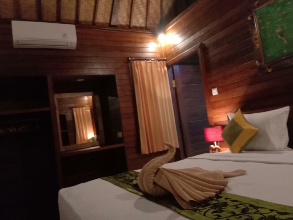 Svaha Nusa Guest House Lembongan Zewnętrze zdjęcie